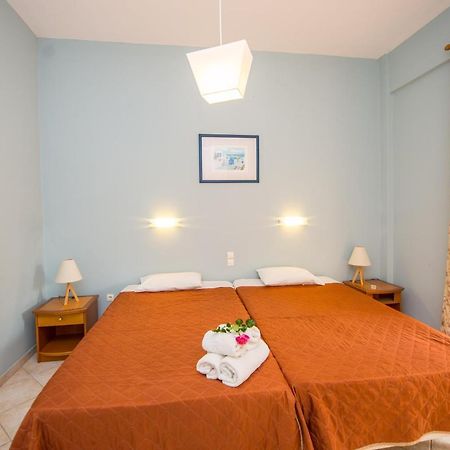 Kogeros Apartment Agios Georgios Pagon Luaran gambar