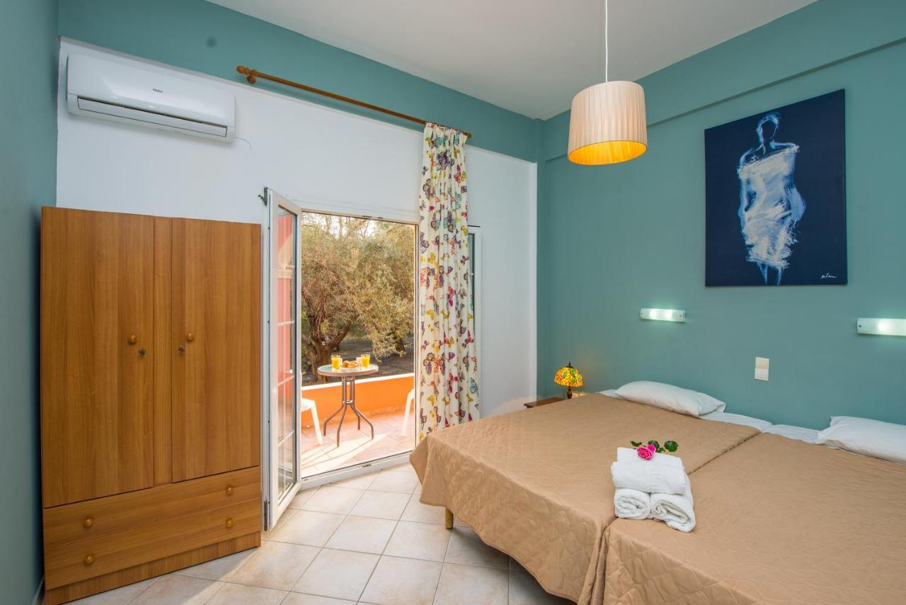 Kogeros Apartment Agios Georgios Pagon Luaran gambar