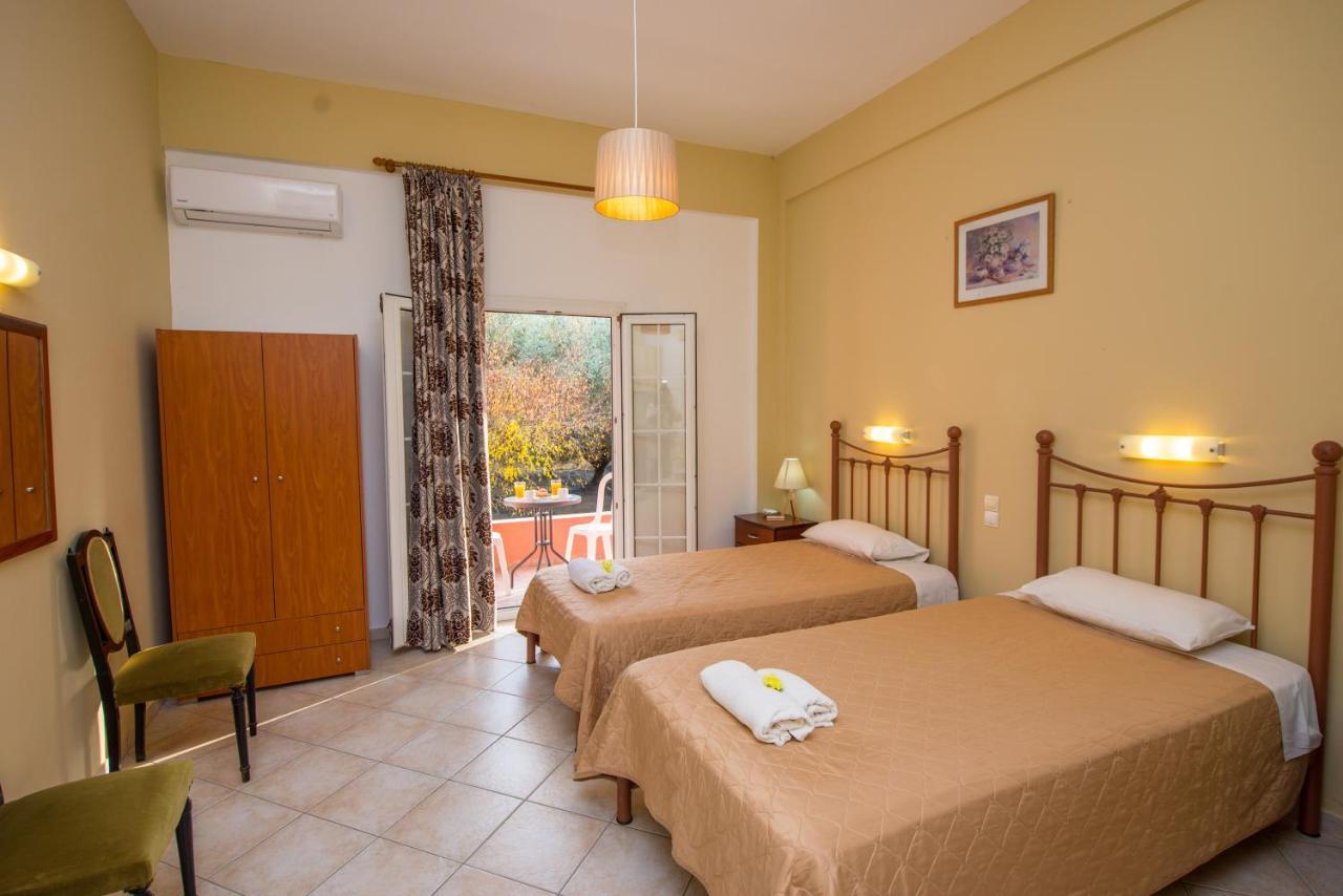 Kogeros Apartment Agios Georgios Pagon Luaran gambar
