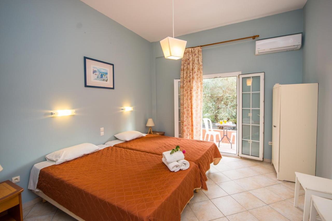 Kogeros Apartment Agios Georgios Pagon Luaran gambar
