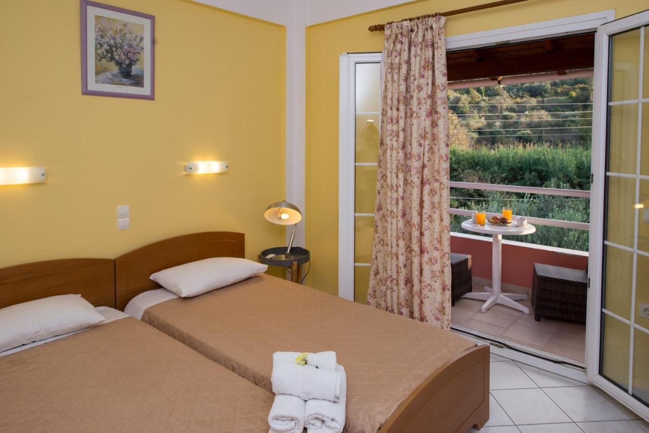 Kogeros Apartment Agios Georgios Pagon Luaran gambar