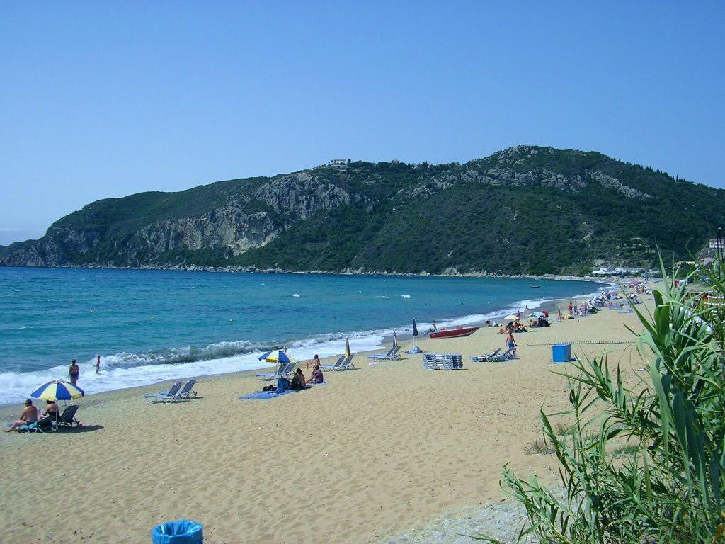 Kogeros Apartment Agios Georgios Pagon Luaran gambar